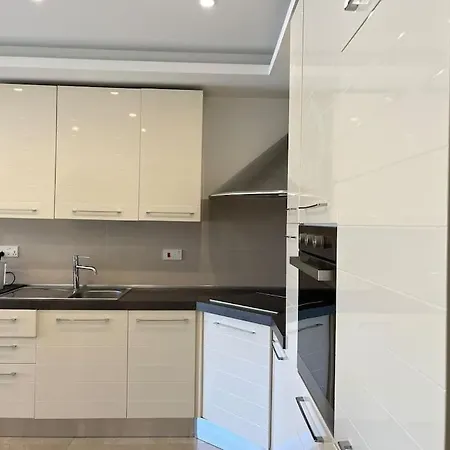 San Anton Gardens 3bdr *